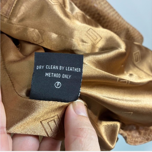 Pamela McCoy Brown Snakeskin Leather Blazer, Size L New - Picture 8 of 8